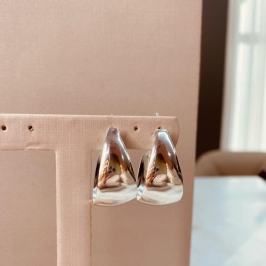 BR PRATA ARGOLA V LARGA LEVE