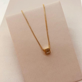 CL OURO PONTO DE LUZ ZIRCONIA QUADRADA CAIXA ALTA