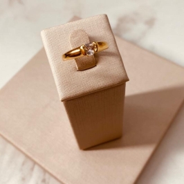 AN OURO SOLITÁRIO CAIXA BAIXA