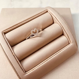 AN PRATA CORAÇAO VAZADO MICRO CRAVEJADO