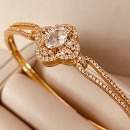 BRAC OURO VAN CLEEF CRAVEJADO