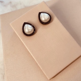 BR NEGRO GOTA SHELL BRANCA