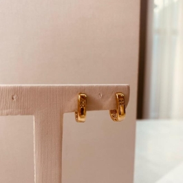 BR OURO ARGOLA RETANGULAR OVAL DETALHE P