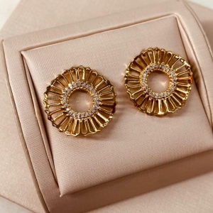 BR OURO CIRCULO VAZADA MICRO CRAVEJADO EM VOLTA DO CENTRO