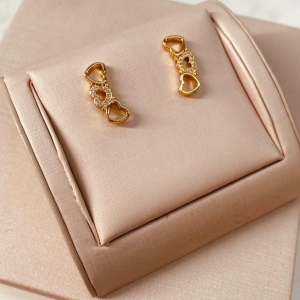 BR OURO EARCUFF CORAÇÃO VAZADO E MICRO CRAVEJADO