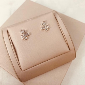 BR PRATA ZIRCONIAS QUADRADAS VARIOS TAMANHOS