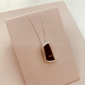 CL PRATA ORGANICO RESINA RETANGULAR BLACK