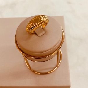 AN OURO CROISSANT CORAÇÃO