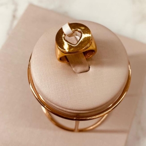 AN OURO REDONDO CORAÇÃO VAZADO