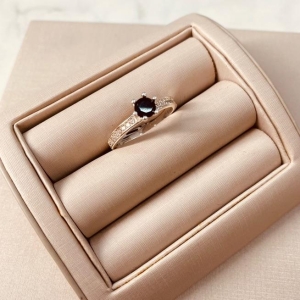 AN PRATA SOLITÁRIO ONIX ARO MICRO CRAVEJADO