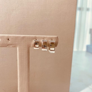 TR PRATA ARGOLA LISA QUADRADA