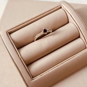 AN PRATA SOLITÁRIO BLACK ARO CRAVEJADO