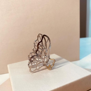 PRENDEDOR PRATA BORBOLETA