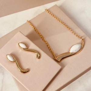 CJ OURO ONDA HOWLITA BRANCA