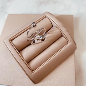 AN PRATA BOLAS FIOS TRANÇADOS