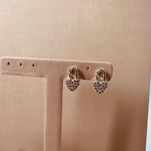 BR PRATA ARGOLA ALFINETE CORAÇÃO CRAVEJADO