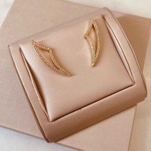 BR OURO EARCUFF VAZADO MICRO CRAVEJADO
