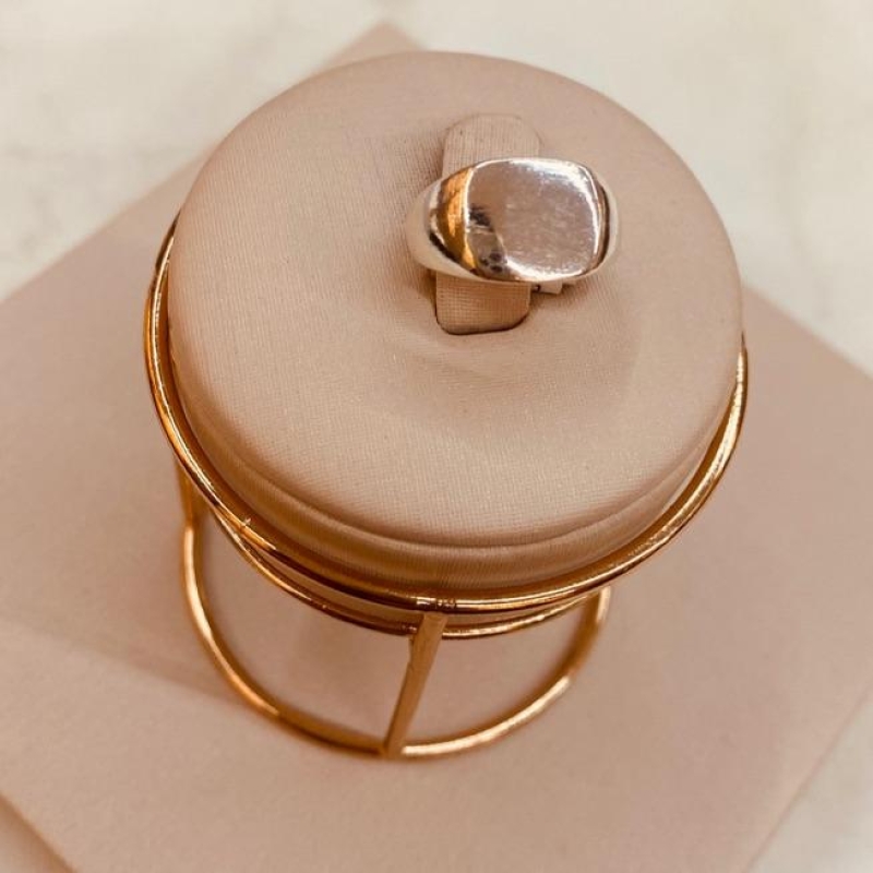 AN PRATA DEDINHO RETANGULO