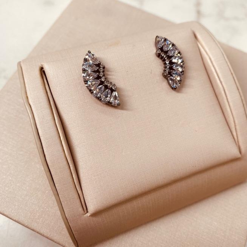 BR NEGRO EARJACKET ZIRCONIA