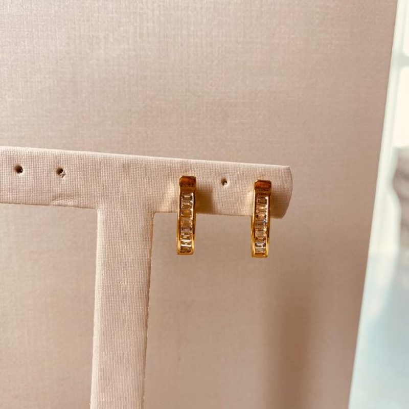 BR OURO ARGOLA GOTA BAGUETE