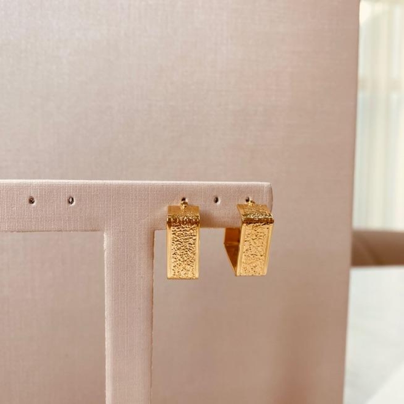 BR OURO ARGOLA QUADRADA DIAMANTADA