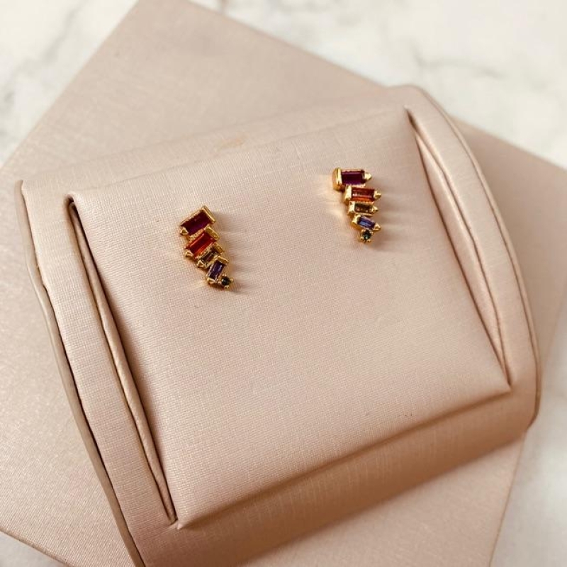 BR OURO EARCUFF COLLORS