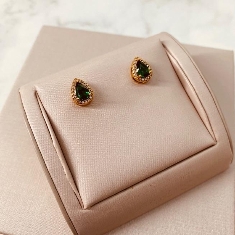 BR OURO GOTA ESMERALDA MICRO CRAVEJADO EM VOLTA P