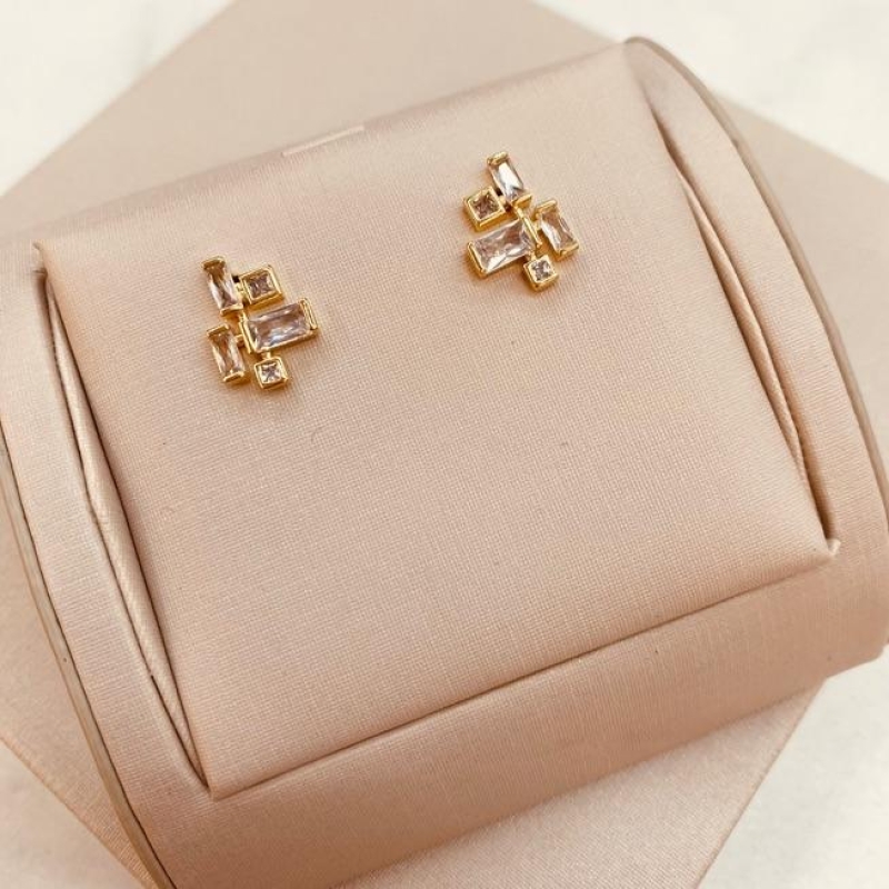 BR OURO ZIRCONIAS QUADRADAS VARIOS TAMANHOS