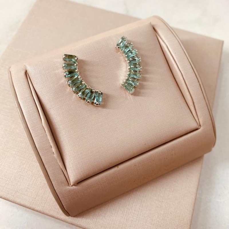 BR PRATA EARCUFF COLLORS