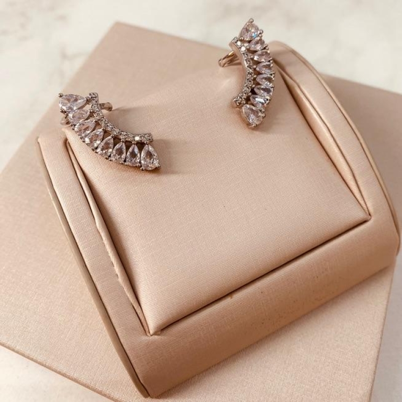 BR PRATA EARCUFF LEQUE GOTAS