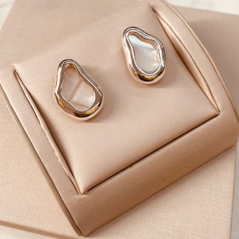 BR PRATA ORGANICO ACRILICO MADREPEROLA M