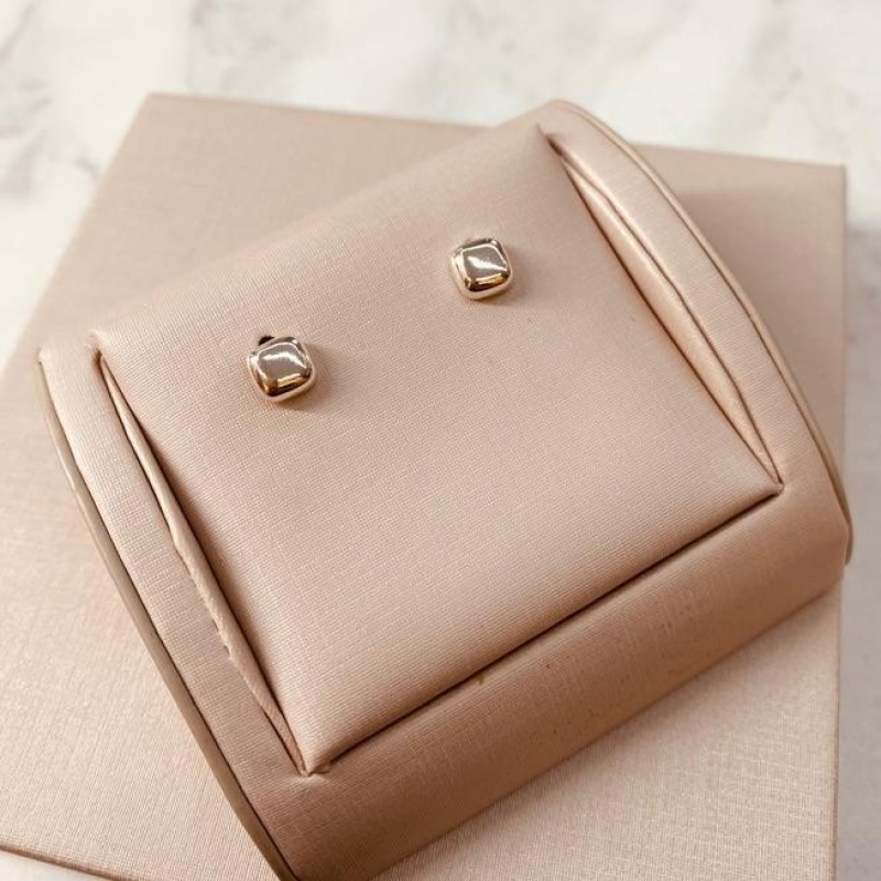 BR PRATA QUADRADO LISO