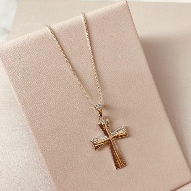 CL PRATA CRUZ TRABALHADA