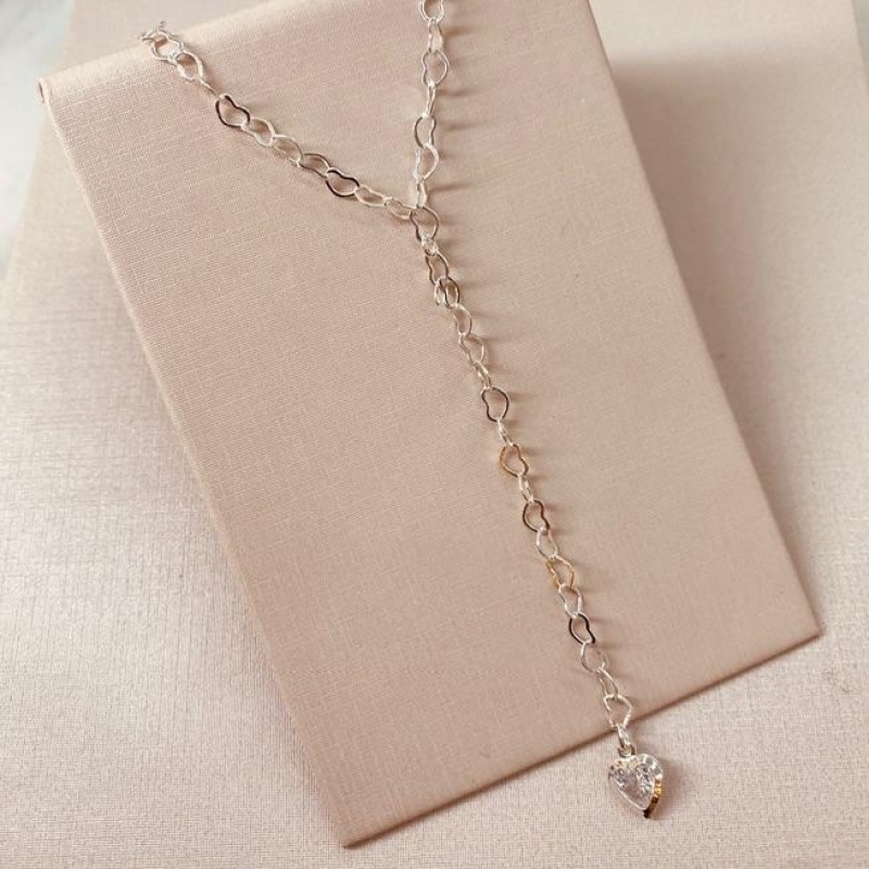 CL PRATA GRAVATINHA CORAÇÕES CORAÇÃO ZIRCONIA