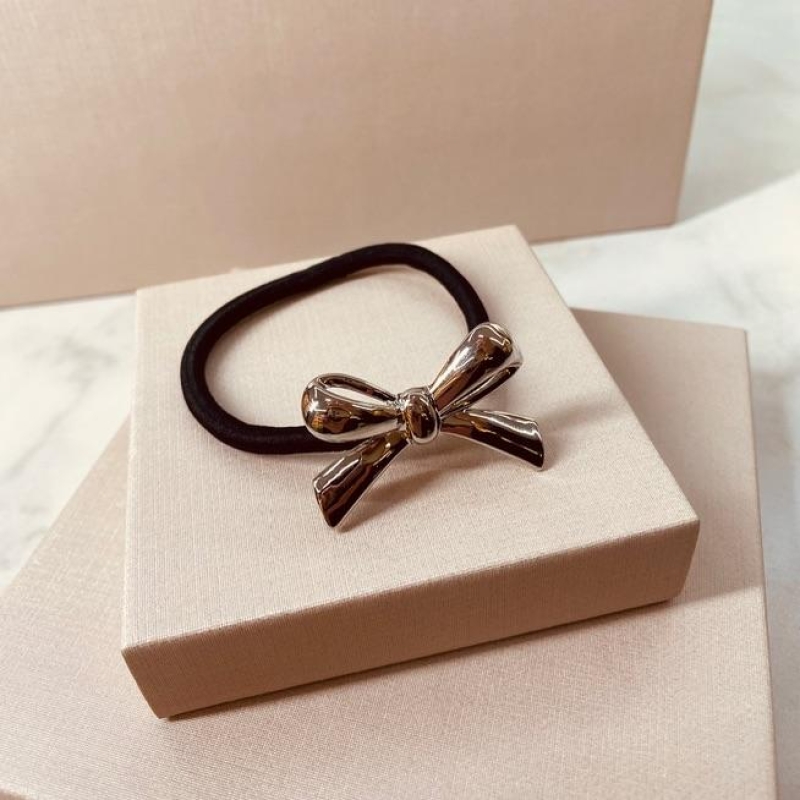 PRESILHA PRATA LAÇO ELASTICO