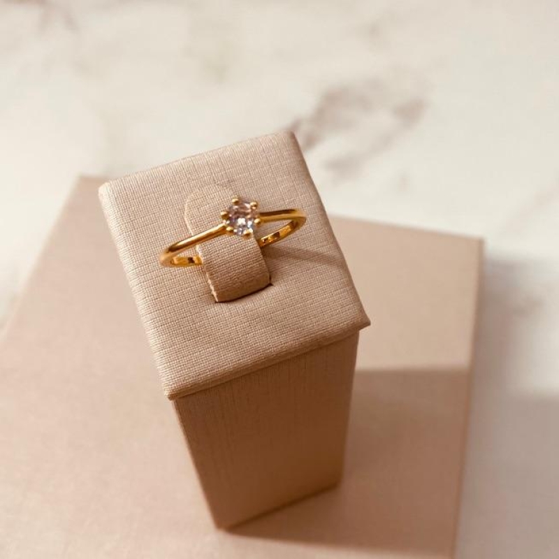 AN OURO SOLITÁRIO CAIXA BAIXA 4MM