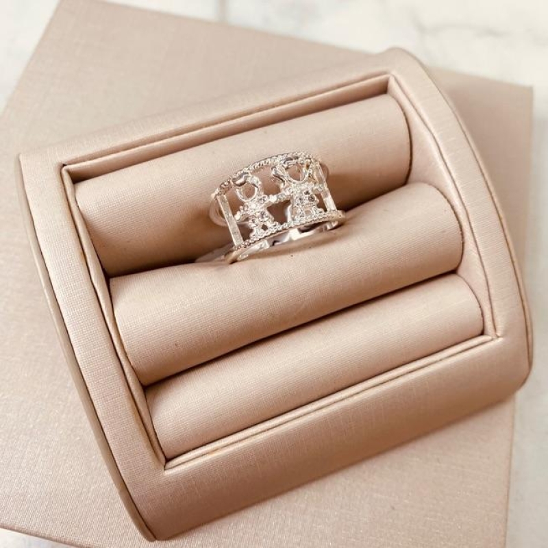 AN PRATA CASAL REGULAVEL