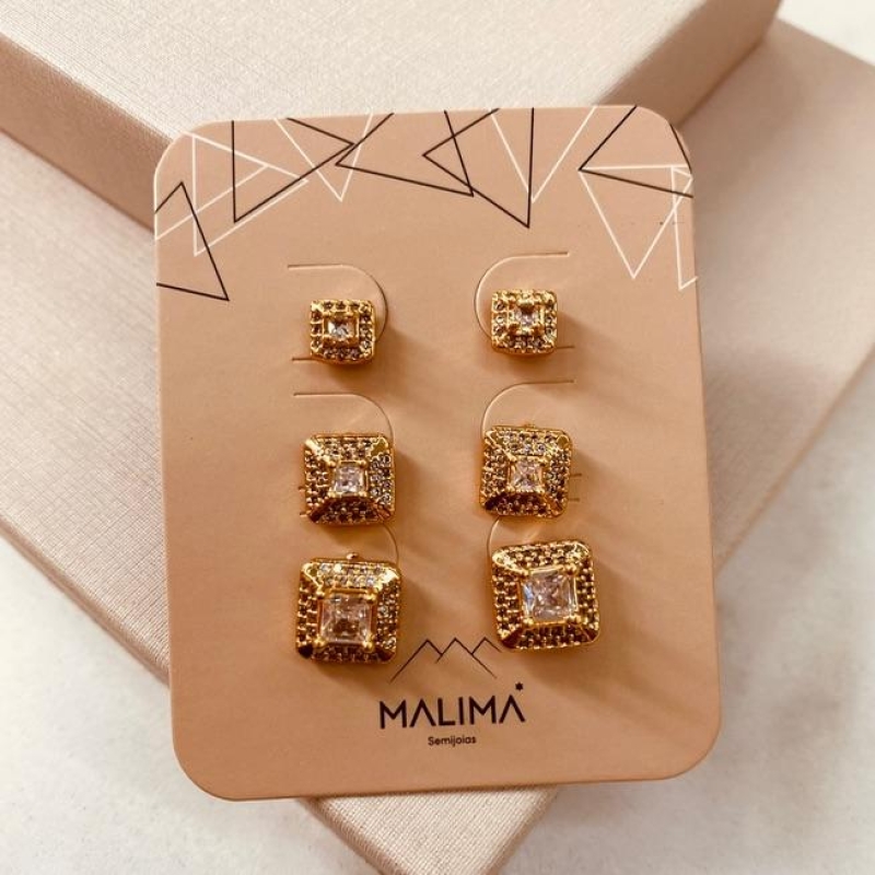 TR OURO ZIRCONIA QUADRADA E MICRO CRAVEJADO