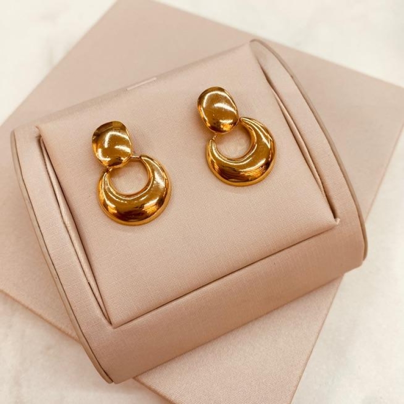 BR OURO BASE OVAL LISA MEIA LISA PENDURADA