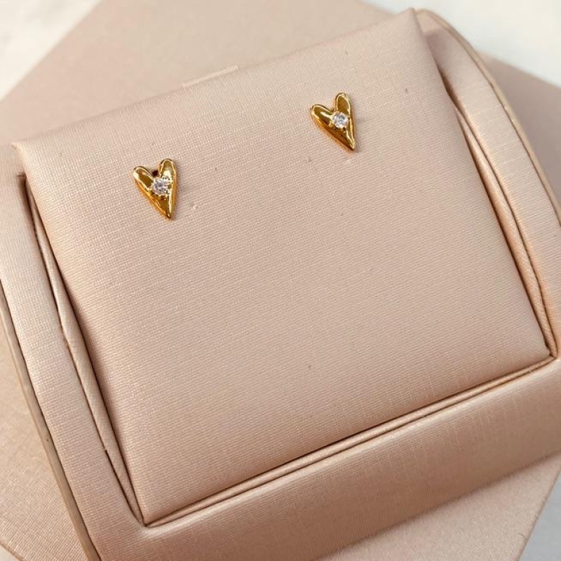 BR OURO CORAÇÃO E PONTO DE LUZ AO CENTRO