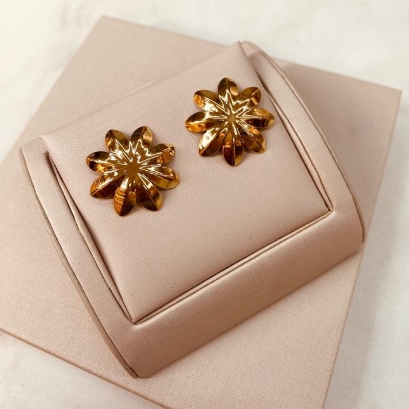 BR OURO FLOR 8 PETALAS