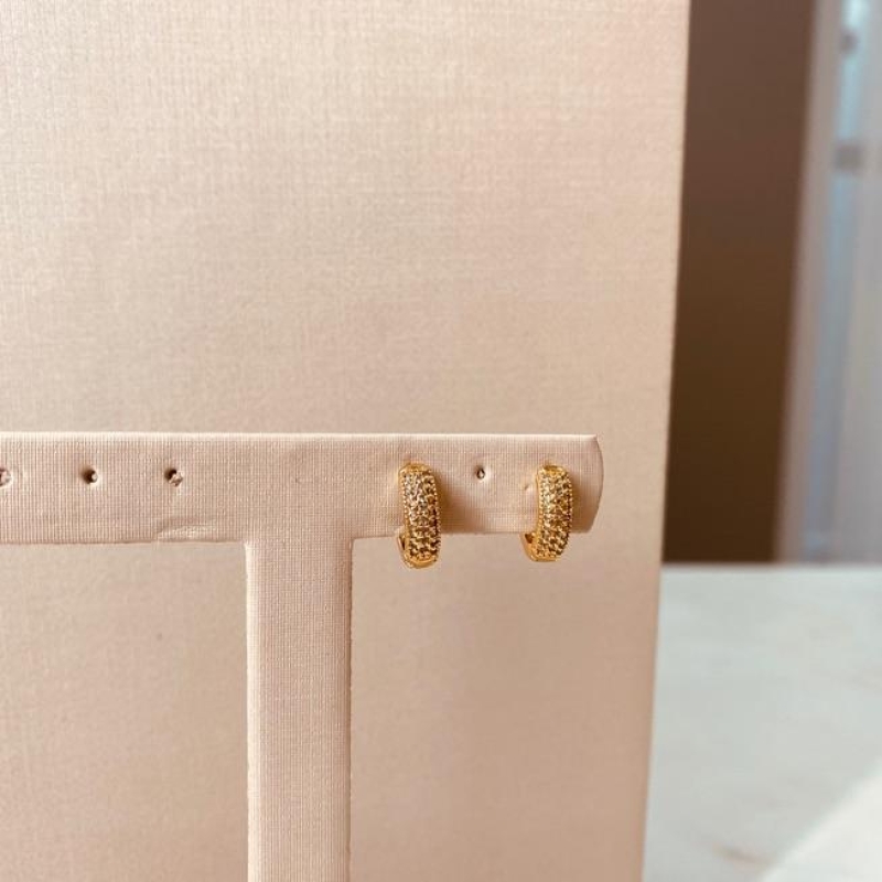 BR OURO ARGOLA MICROCRAVEJADA TRADICIONAL