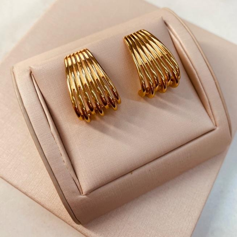 BR OURO EARHOOK FIOS