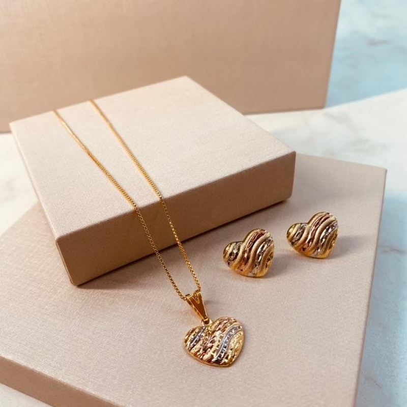 CJ OURO 3 CORES CORAÇÃO