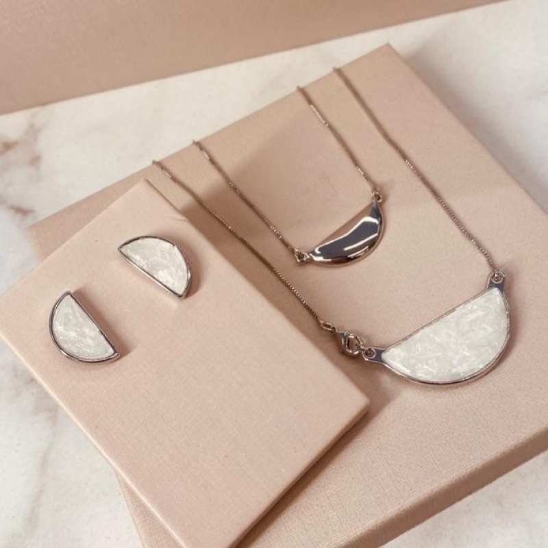 CJ PRATA MEIA LUA SELENITA FRAGMENTO