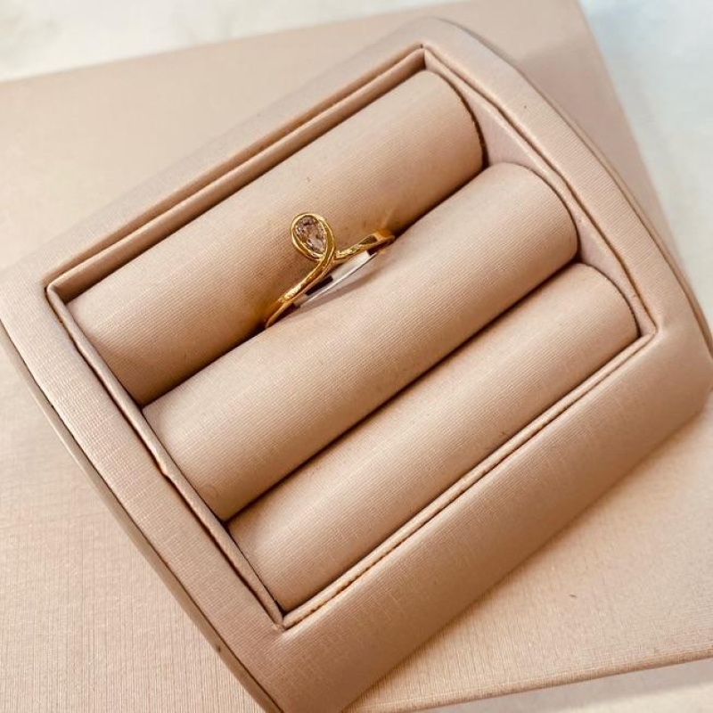 AN OURO GOTA CRISTAL