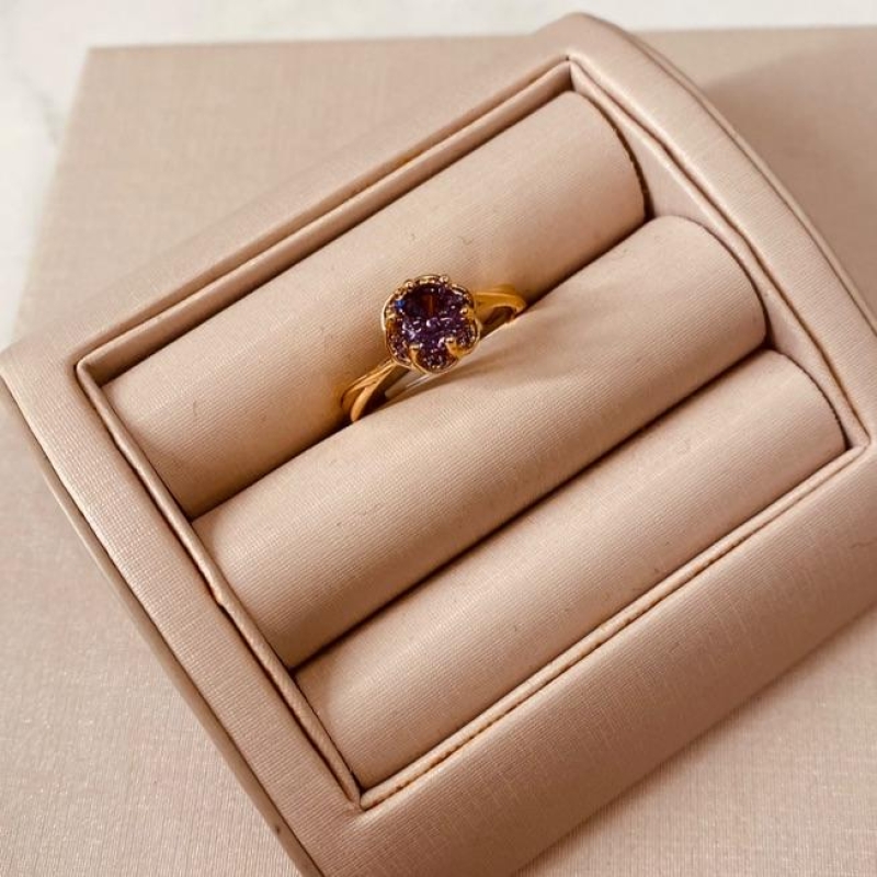 AN OURO SOLITÁRIO PRICESA ZIRCONIA LILAS