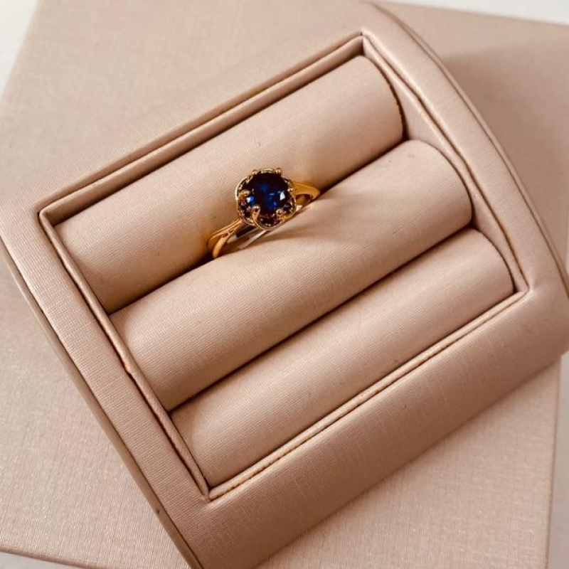 AN OURO SOLITÁRIO PRICESA ZIRCONIA SAFIRA