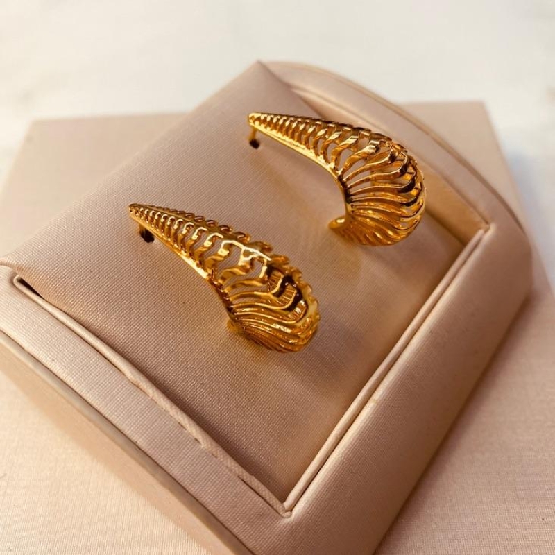 BR OURO ARGOLA OVAL LONGA VAZADA