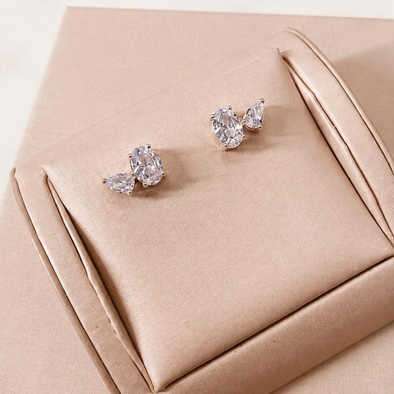 BR PRATA ZIRCONIA OVAL E GOTA CRISTAL